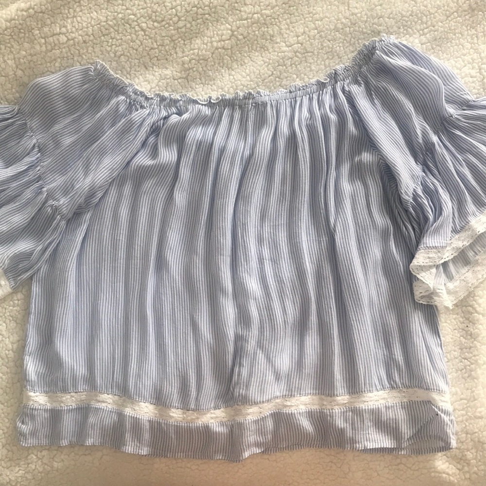 NWOT American Eagle off the shoulder top - Picture 2 of 7